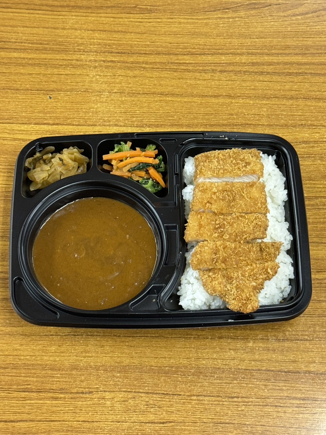 ロースかつカレー弁当
