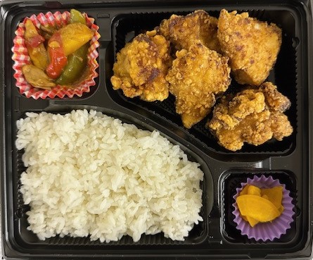 唐揚げ弁当　650円